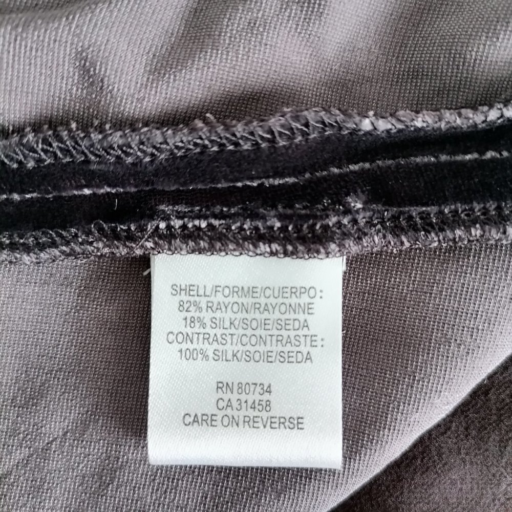 BCBG Maxazria Women's Dark Plum Velvet Tie Waist Blouse Size L New With Tag - Picture 6 of 6